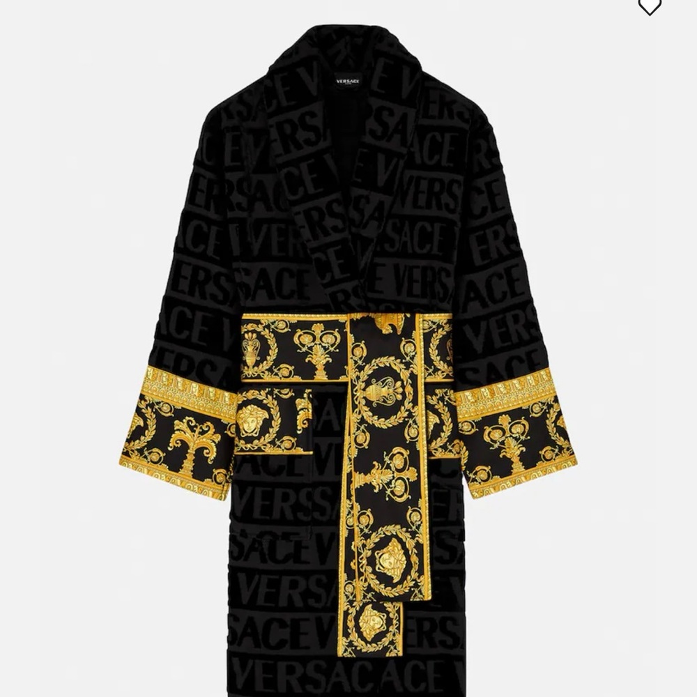 NWT AUTHENTIC. VERSACE BAROQUE. SIZE SMALL.